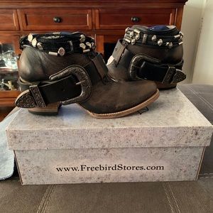 Saloon boots by freebird